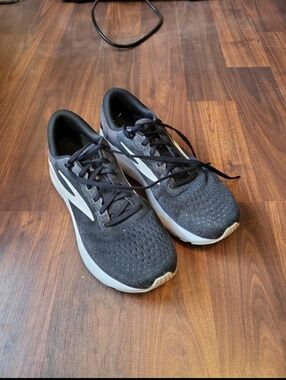 Women's Brooks Running Ghost 17 - Size 12
